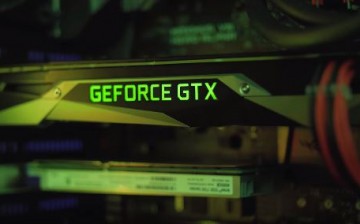 The NVIDIA GTX 1080, not the GTX 1080 Ti, is running inside a gaming rig.