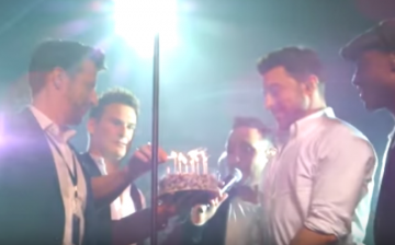 Blue sing Happy Birthday to James in 2015.   