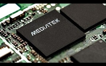 A chipset bearing MediaTek's name is shown for display. 