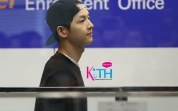 Song Joong-ki Hong Kong Airport