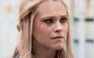 What awaits Clarke (Eliza Taylor) in 