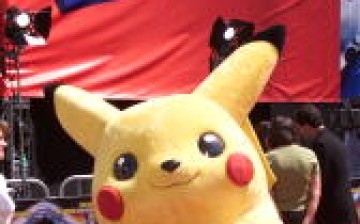 Pikachu is posing for 'Pokemon the Movie 2000' at Westwood on California. 
