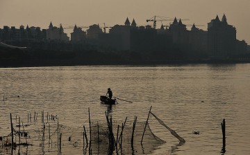 China Works To Control Environmental Pollution In The Pearl River Delta