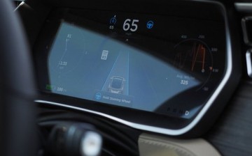 Tesla Autopilot Feature