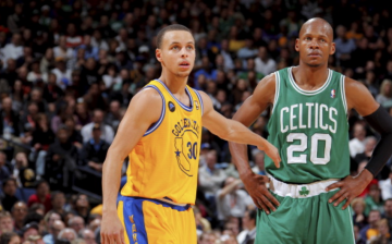 Ray Allen being guarded by Stephen Curry during Warrior, Celtics game.