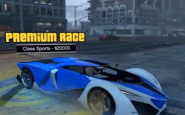 A supercar enters a Premium Race in the GTA V Online Cunning Stunts DLC update