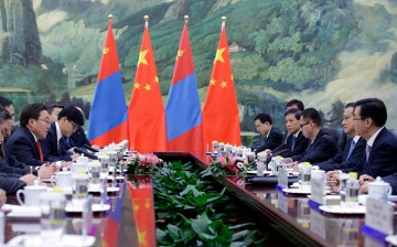 China and Mongolia renewed their commitment to sustain the countries' traditional friendship.