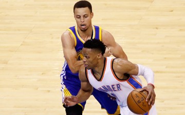 Russell Westbrook drives against Stephen Curry in game three of the 2016 Western Conference Finals.