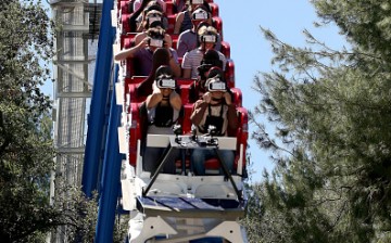 Samsung And Six Flags Debut The First Virtual Reality Coaster Powered By Samsung Gear VR At Six Flags Magic Mountain