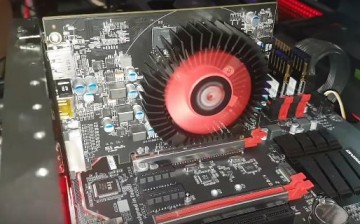 The AMD Radeon RX 460 is running on a test rig with Oculus Rift VR