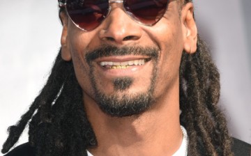 Rapper Snoop Dogg attends the 2014 MTV Video Music Awards at The Forum on August 24, 2014 in Inglewood, California. 