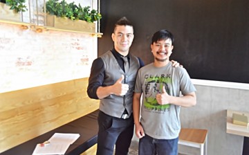 American-Filipino MMA fighter Mark 'Mugen' Striegl poses with Yibada editor Conviron Altatis after an interview in Pasig City, Metro Manila, Philippines. 