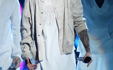 Recording artist Justin Bieber performs onstage during the 2016 Billboard Music Awards at T-Mobile Arena on May 22, 2016 in Las Vegas, Nevada.