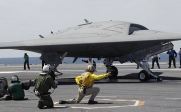 MQ-25 aboard a UN Navy aircraft carrier.