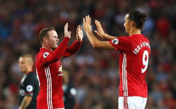 Manchester United superstars Wayne Rooney (L) and Zlatan Ibrahimović.