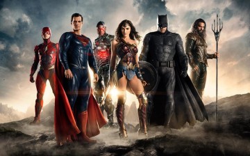 The Justice League live-action movie will be directed by Zack Snyder and it stars Henry Cavill, Ben Affleck, Gal Gadot, Ray Fisher, Jason Momoa and Ezra Miller. 