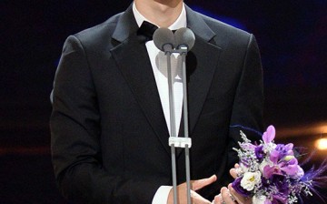 Song Joong-ki Best Actor Award