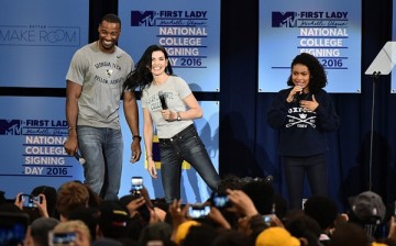 Calvin Johnson, Julianna Margulies and Yara Shahidi attend the 3rd Annual College Signing Day at the Harlem Armory on April 26, 2016 in New York City. 