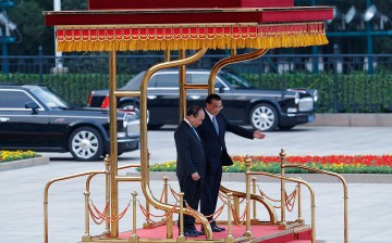 Vietnamese Prime Minister Nguyen Xuan Phuc visits China.