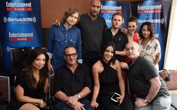 Writer Jed Whedon, actors Henry Simmons, Iain de Caestecker, Elizabeth Henstridge, Ming-Na Wen, Clark Gregg and Chloe Bennet, executive producer Jeph Loeb and writer Maurissa Tancharoen attend SiriusXM's Entertainment Weekly Radio Channel Broadcasts From 