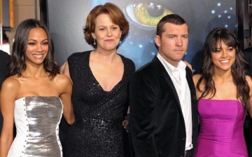 Actors Zoe Saldana, Sigourney Weaver, Sam Worthington and Michelle Rodriguez arrive at the premiere of 20th Century Fox's 'Avatar' at the Grauman's Chinese Theatre on December 16, 2009 in Hollywood, California.