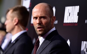 Actor Jason Statham attends the premiere of Summit Entertainment's 'Mechanic: Resurrection' at ArcLight Hollywood on August 22, 2016 in Hollywood, California.  