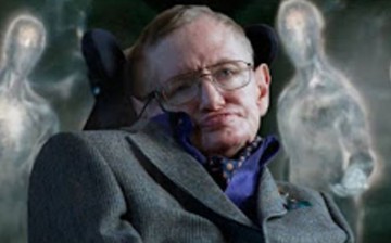 A preview screenshot of Stephen Hawking and some unidentified alien life-forms.