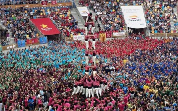 The Chinese team Els Xiquets de Hangzhou, or Children of Hangzhou, participated on Saturday in the 26th Concurs de Castells, a human tower competition held in Tarragona, Spain.