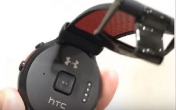 HTC Halfbeak Android Wear smartwatch with Under Armour photos leak