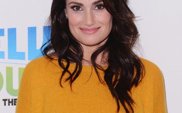 Singer/actress Idina Menzel attends 'The Elvis Duran Z100 Morning Show' at Z100 Studio on December 1, 2014 in New York City.   