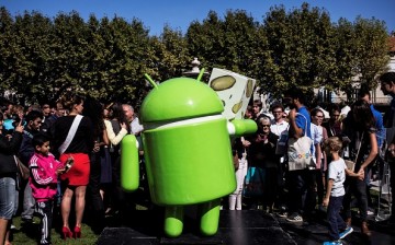 Google fans excited to see Android statue