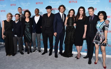'Gilmore Girls: A Year In The Life' Cast - Liza Well, Danny Strong, Sean Gunn, Kelly Bishop, Yanic Truesdale, Scott Patterson, Tanc Sade, Alexis Bledel, Lauren Graham, Matt Czuchry and Keiko Agena attend the premiere of Netflix's 'Gilmore Girls: A Year In
