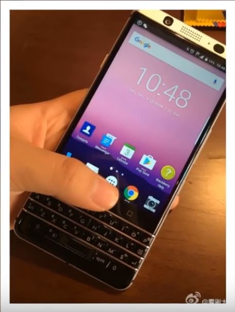 An alleged leaked photo of the upcoming Blackberry Mercury. 
