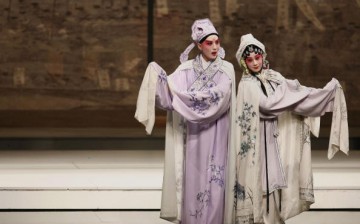 The National Opera and Dance Drama Theater regularly performs productions set in different parts of Chinese history.
