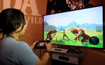 Gamers try out the new to play the new video game 'The Legend of Zelda: Breath of the Wild' during the annual E3 2016 gaming conference held on June 14, 2016 in Los Angeles, California. 