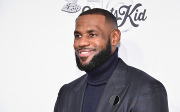 LeBron James surpasses Moses Malone in the NBA's scoring list.
