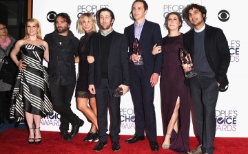 Actors Melissa Rauch, Johnny Galecki, Kaley Cuoco, Simon Helberg, Jim Parsons, Mayim Bialik and Kunal Nayyar, pose in the press room during the People's Choice Awards 2016 at Microsoft Theater on January 6, 2016 in Los Angeles, California. 