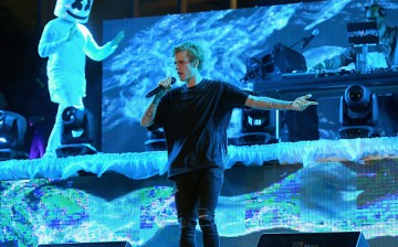 Justin Bieber performs at the Fontainebleau in Miami Beach during their New Year's eve celebrations.