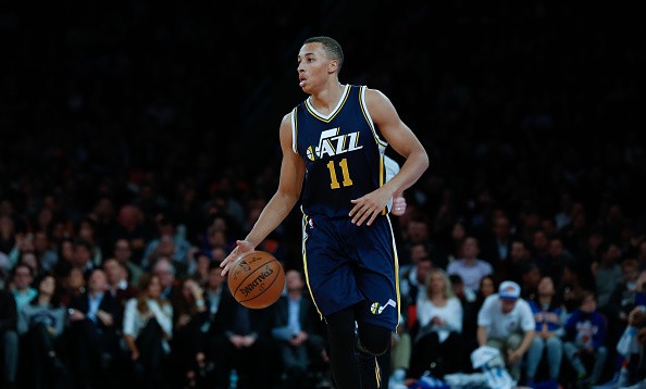 NEW YORK, NY - NOVEMBER 14: Dante Exum of the Utah Jazz drives the ball against the New York Knicks during an NBA game at Madison Square Garden on November 14, 2014 in New York City. 