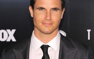 Robbie Amell attends the premiere of Fox's 'The X-Files' at California Science Center on January 12, 2016 in Los Angeles, California.