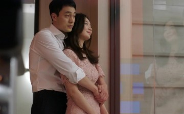 So Ji-Sub and Shin Min-Ah star in the 2015 KBS 2TV drama 'Oh My Venus.'