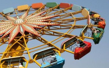 With more amusement parks than the U.S., which only has around 400, China has a relatively poor safety record for rides.