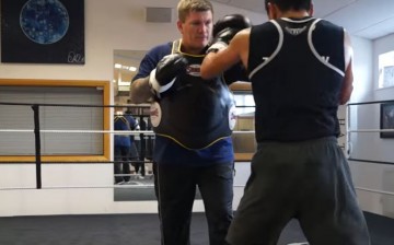 Ricky Hatton is training his fighter Zhanat Zhakiyanov for his upcoming fight. 