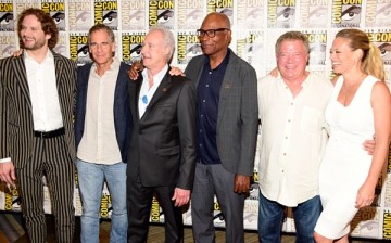 Bryan Fuller, Scott Bakula, Brent Spiner, Michael Dorn, William Shatner and Jeri Ryan attend the 'Star Trek 50' press line during Comic-Con International on July 23, 2016 in San Diego, California. 