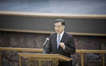 Vice Premier Wang Yang is expected to be in Manila to answer questions on Chinese vessels in Benham Rise.