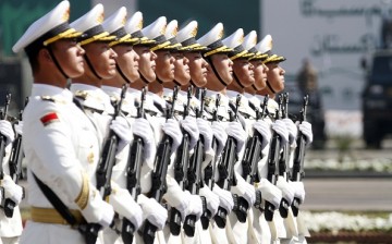 Chinese Troops Marched in Pakistan Day Parade