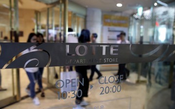 South Korean conglomerate Lotte has been badly hit by China's sanctions due to the THAAD issue.