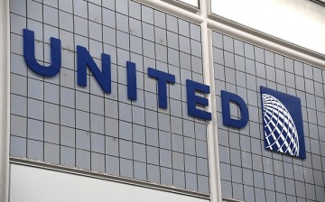 United Airlines Overbooked Flight Incident