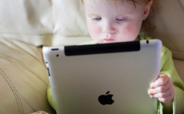 Toddlers using tablets