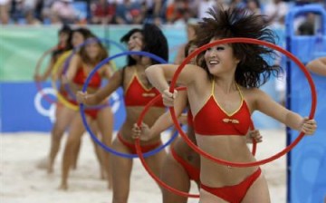 Chinese dancers at the women's preliminary round beach volleyball matches at the Beijing 2008 Olympic Games.